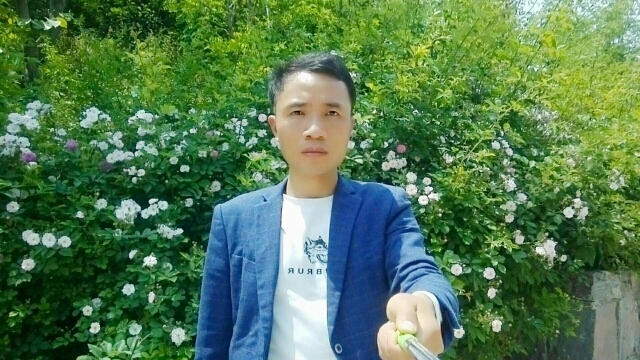 一生何求的第一张照片--丽水相亲服务中心