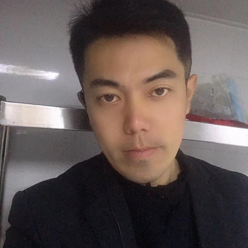 李龙的第二张照片--丽水相亲服务中心