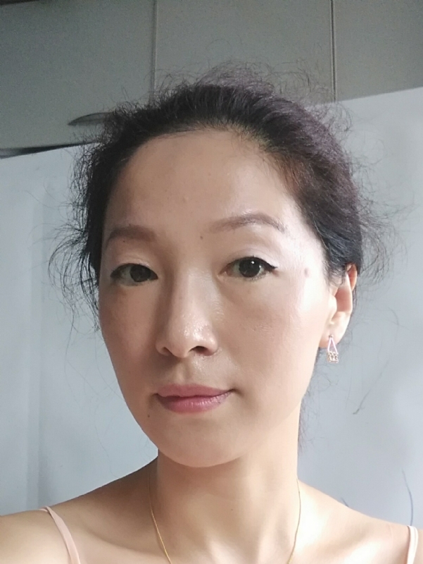 彼岸花的第一张照片--丽水相亲服务中心