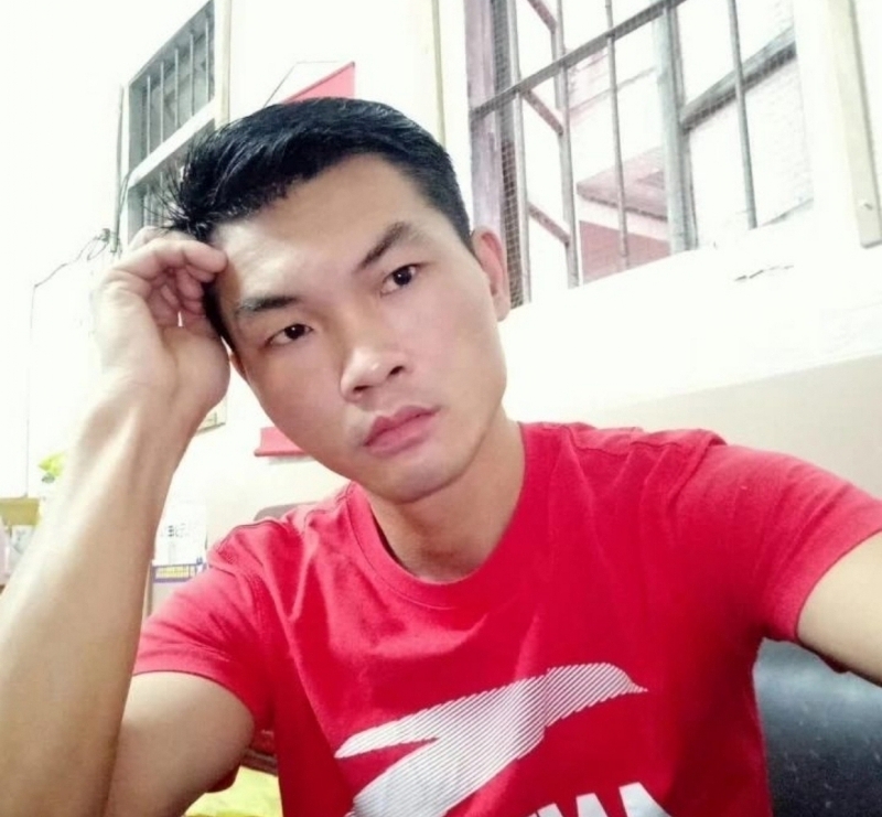 英俊的台灯的第一张照片--丽水相亲服务中心