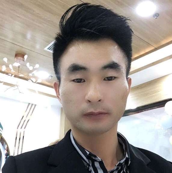 情系半生的第一张照片--丽水相亲服务中心