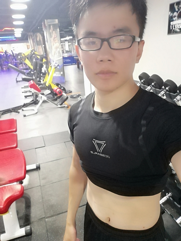 石榴裙下的第一张照片--丽水相亲服务中心