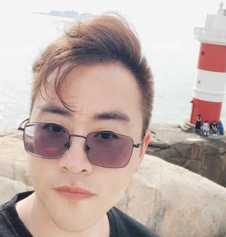 风中的雨的第一张照片--丽水相亲服务中心