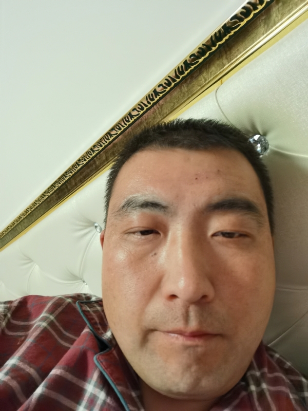 紫夜的第一张照片--丽水相亲服务中心