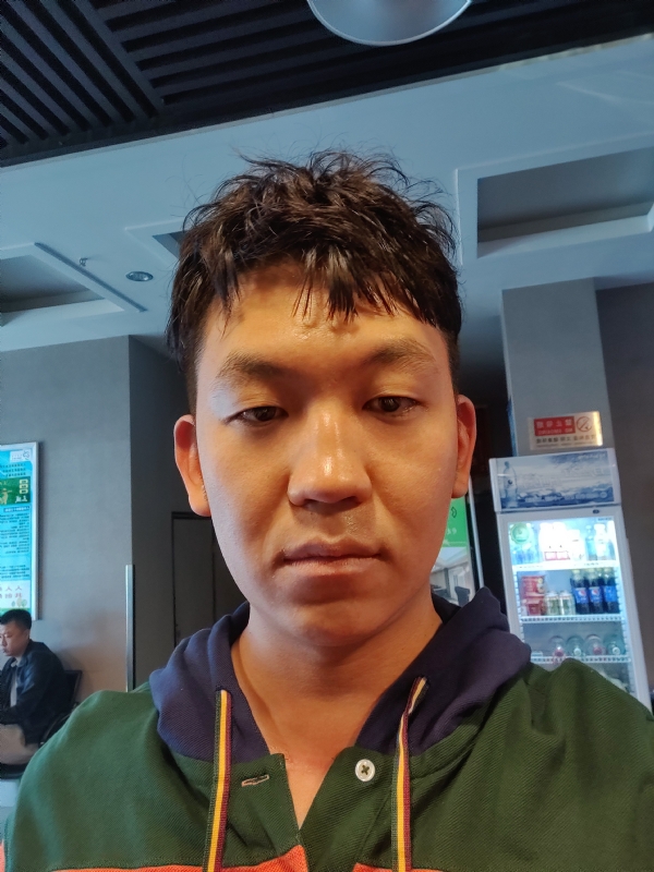 文哈哈的第一张照片--丽水相亲服务中心