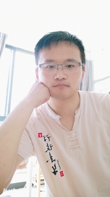 静烛寻归宿的第一张照片--丽水相亲服务中心