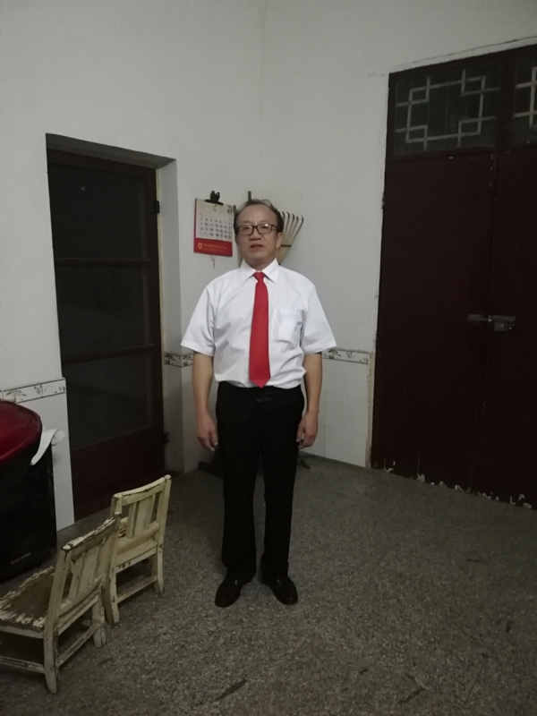 玫瑰祥云的第一张照片--丽水相亲服务中心