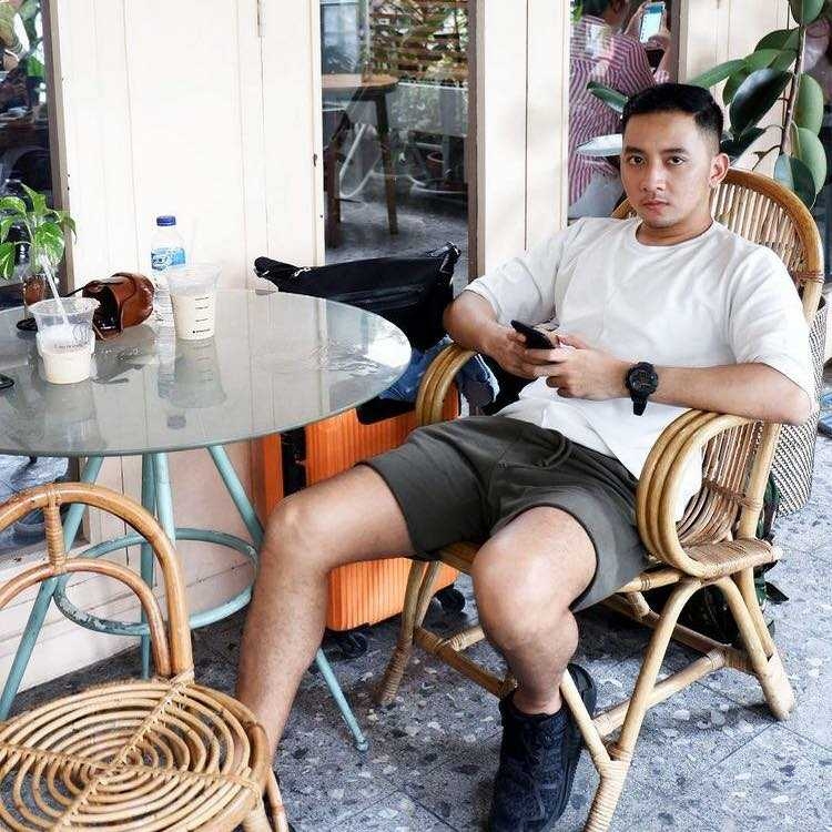 愛的供養的第一张照片--丽水相亲服务中心