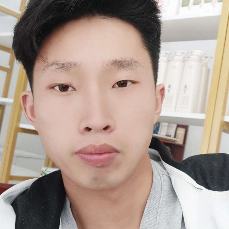 波澜不惊的第一张照片--丽水相亲服务中心