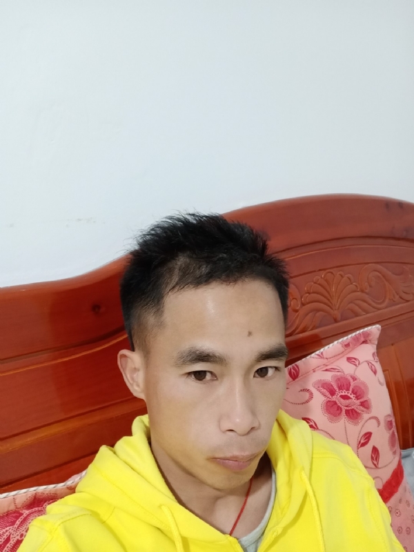 小biu崽的第一张照片--丽水相亲服务中心