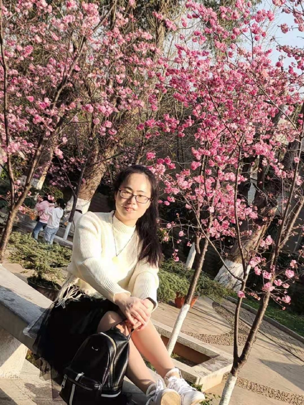 Nancy的第一张照片--丽水相亲服务中心