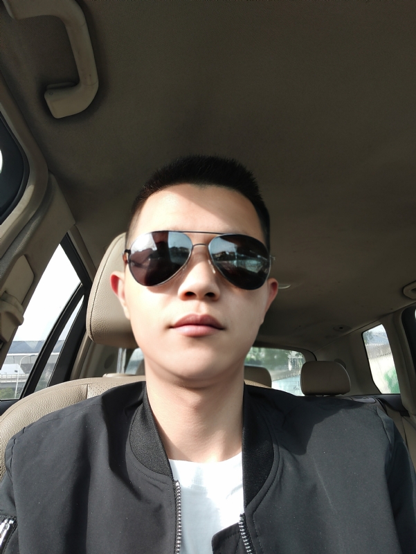 葛先生的第二张照片--丽水相亲服务中心