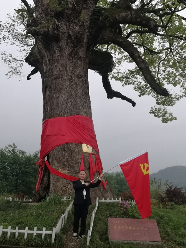 辉辉的第一张照片--丽水相亲服务中心