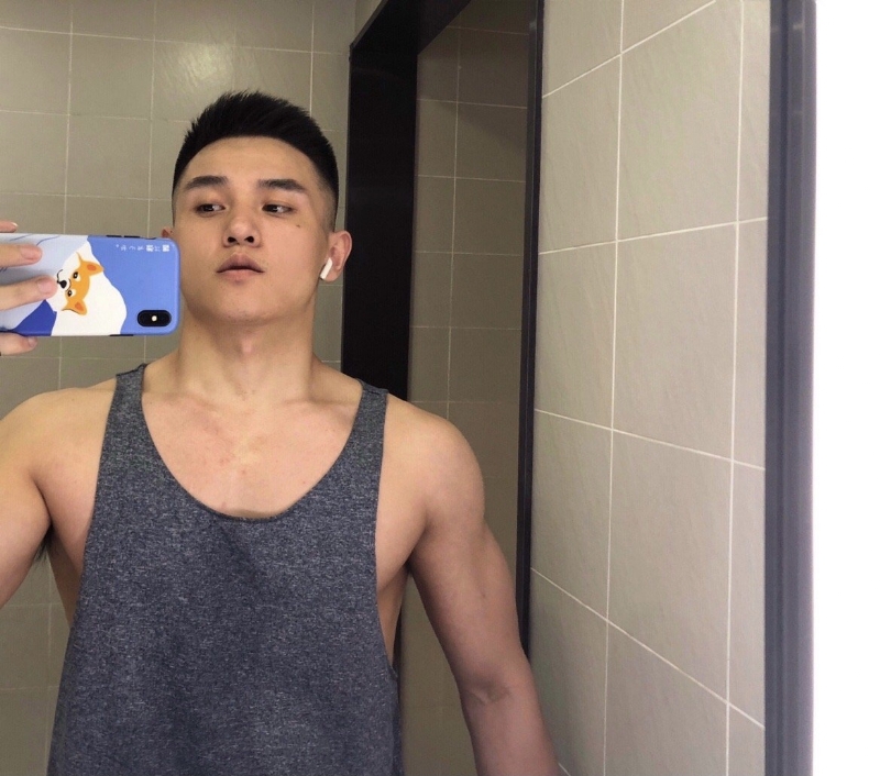 李文亮的第一张照片--丽水相亲服务中心