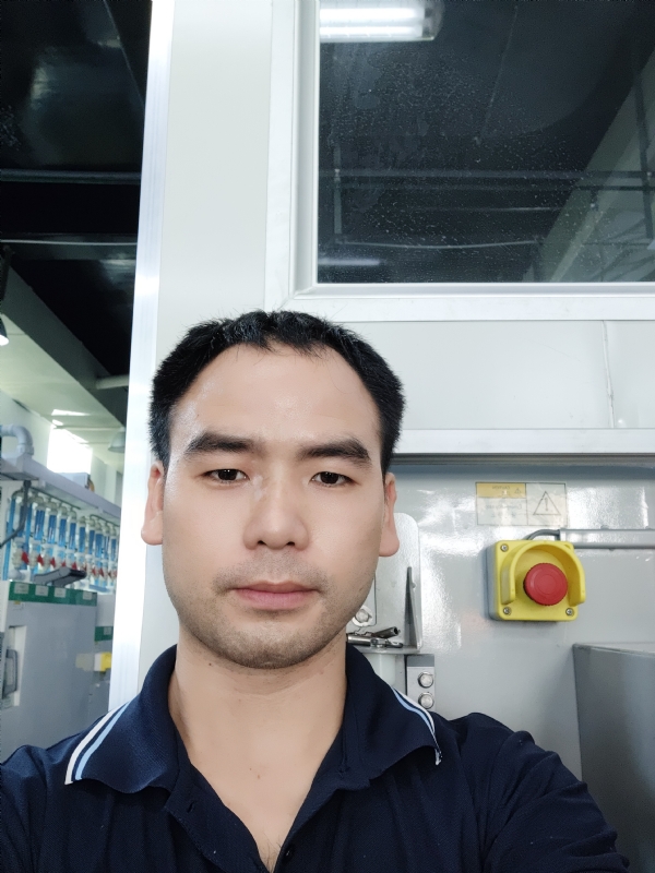 黄伟的第一张照片--丽水相亲服务中心