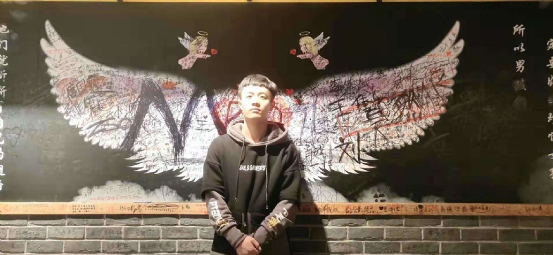 水彩画师的第一张照片--丽水相亲服务中心