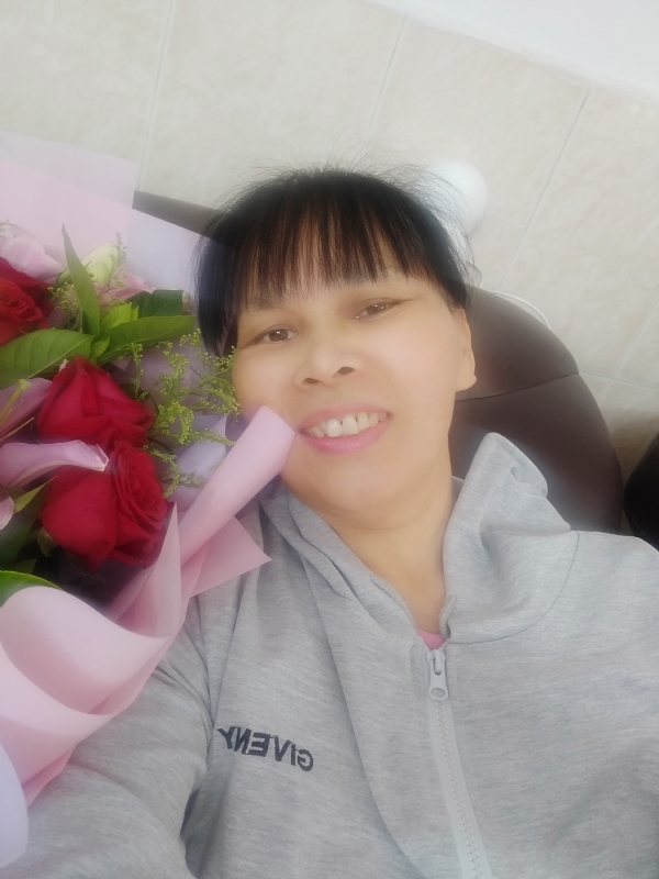 言言的第一张照片--丽水相亲服务中心