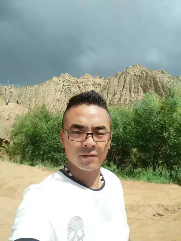 无情的沙尘暴的第一张照片--丽水相亲服务中心