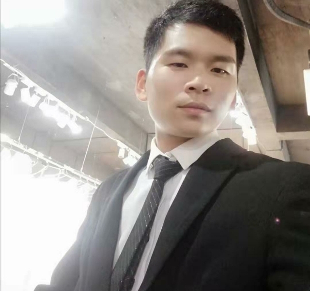 凌晨三点三分的第一张照片--丽水相亲服务中心