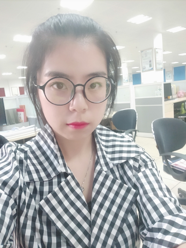 莹莹的第一张照片--丽水相亲服务中心