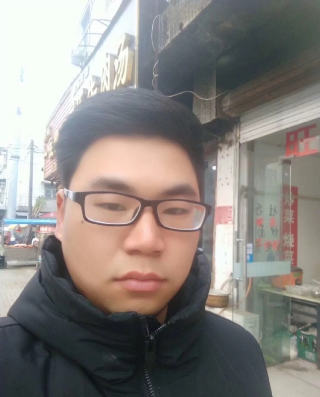 枯叶??的第一张照片--丽水相亲服务中心