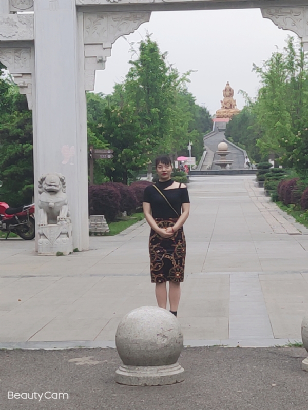 魏沐阳子的第三张照片--丽水相亲服务中心