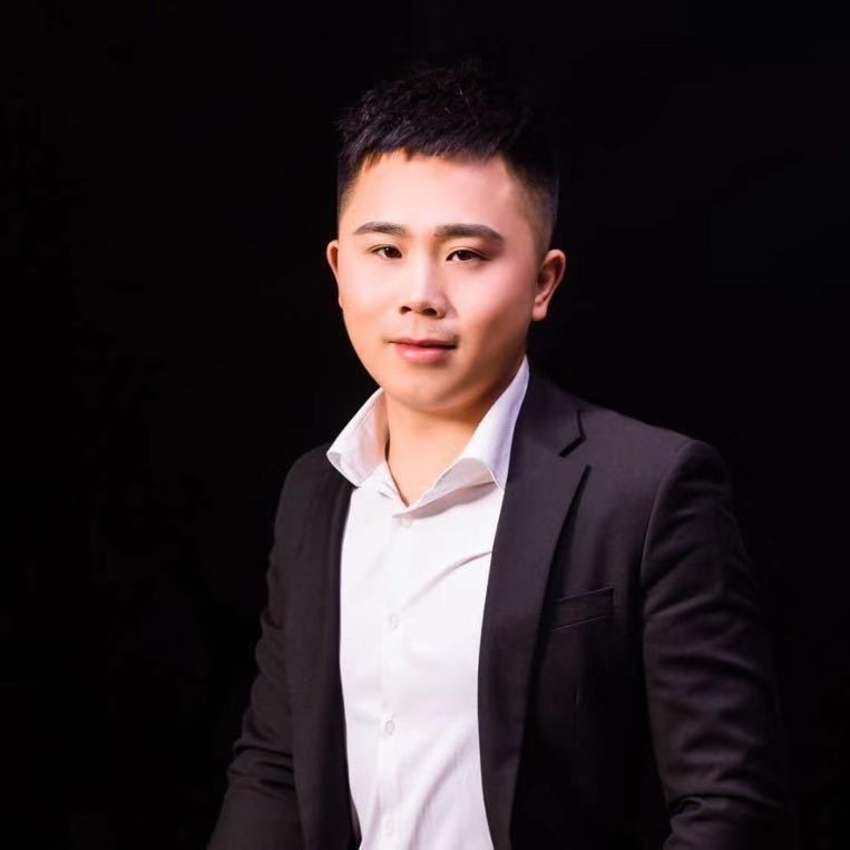 只欠东风的第一张照片--丽水相亲服务中心