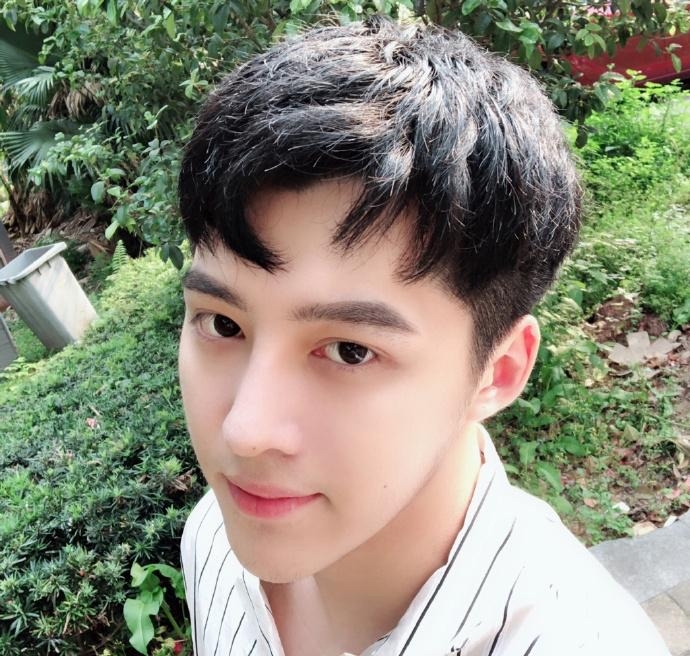 alading的第一张照片--丽水相亲服务中心