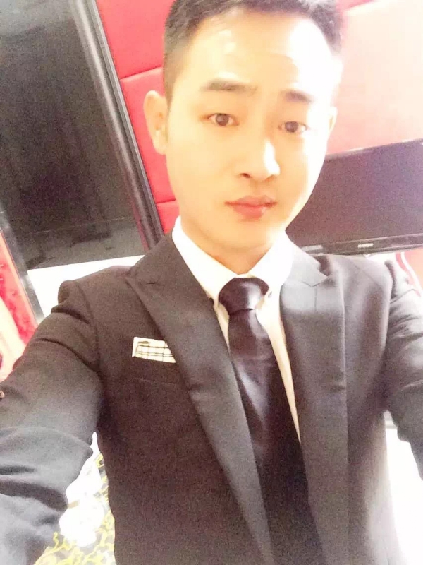 富强的第一张照片--丽水相亲服务中心