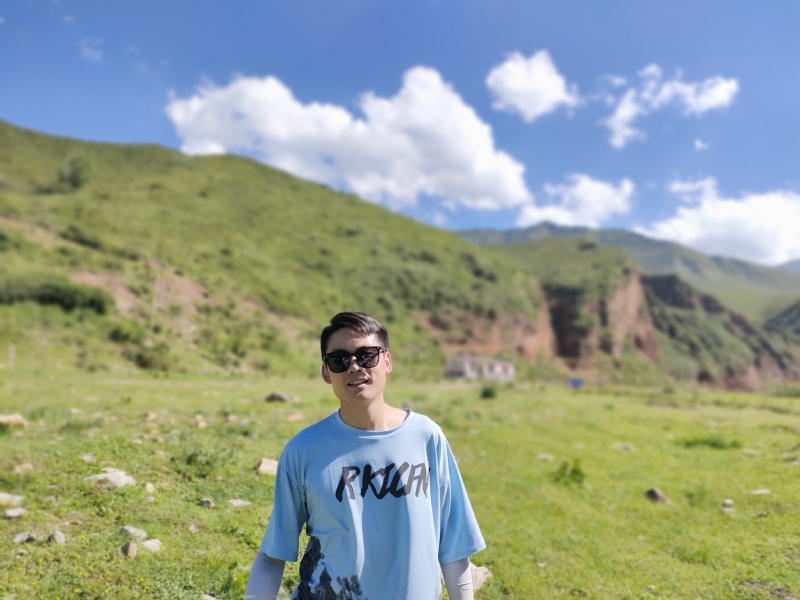 祁三岁的第一张照片--丽水相亲服务中心