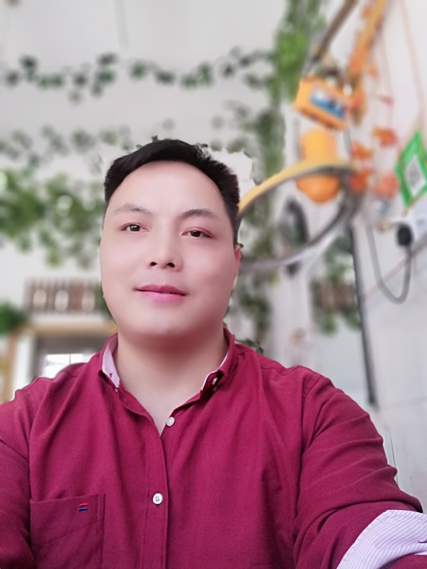 展梦飞翔XC的第一张照片--丽水相亲服务中心