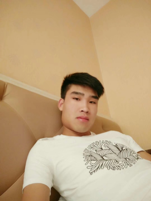 谁不曾孤单上路的第二张照片--丽水相亲服务中心