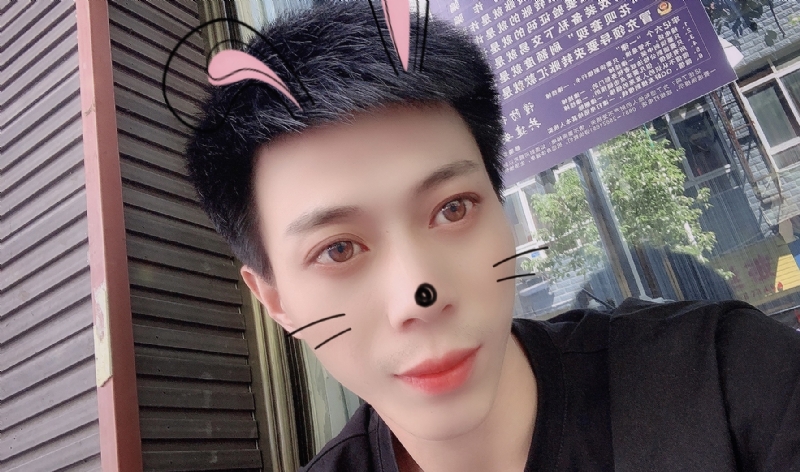 酒伴你的第一张照片--丽水相亲服务中心