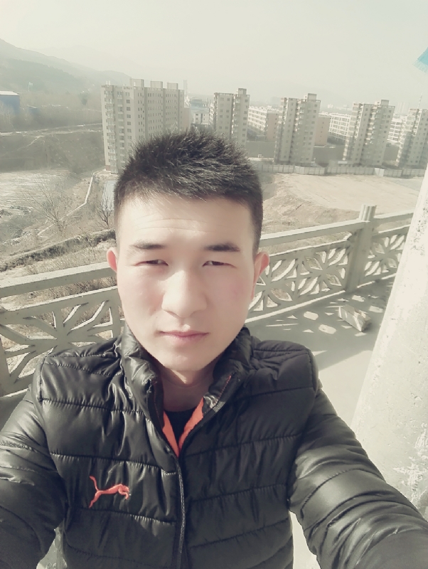 兵心依旧的第一张照片--丽水相亲服务中心