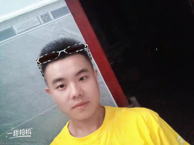 建国90周年的学渣的第一张照片--丽水相亲服务中心