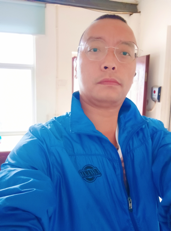 通海混混的第一张照片--丽水相亲服务中心