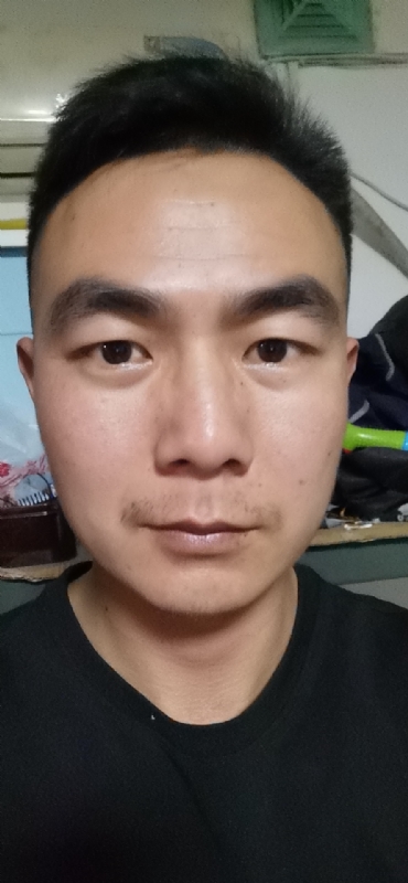 朴实无华的第一张照片--丽水相亲服务中心