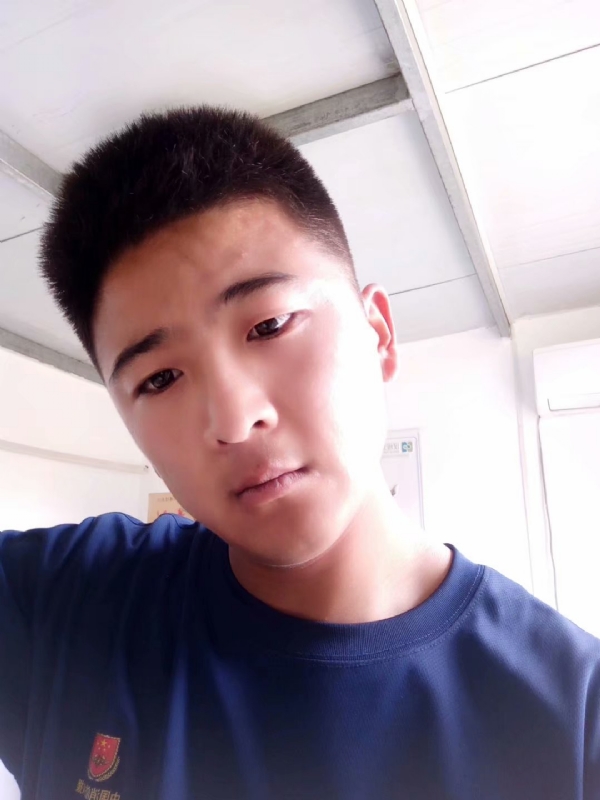 脸红相遇的第一张照片--丽水相亲服务中心