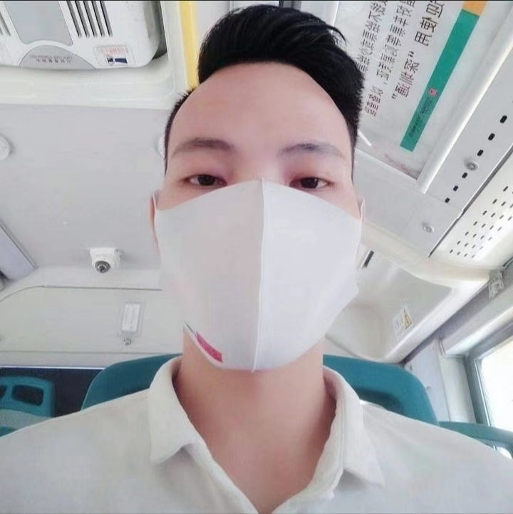 摆渡者的第一张照片--丽水相亲服务中心