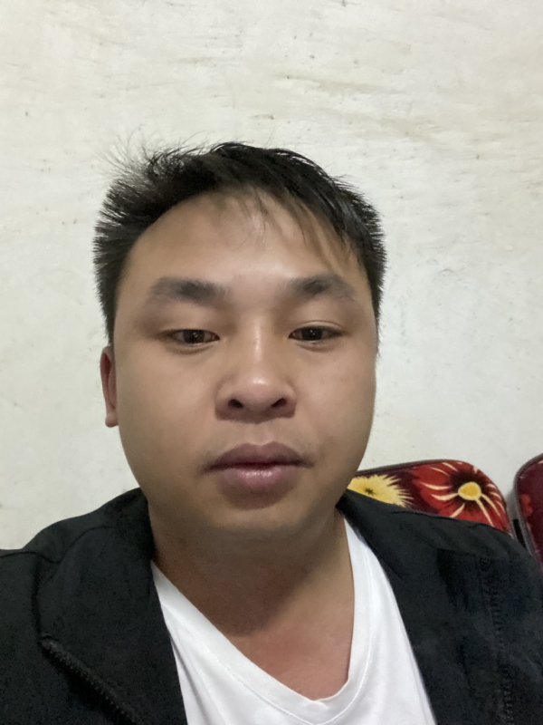 啊呜的第一张照片--丽水相亲服务中心