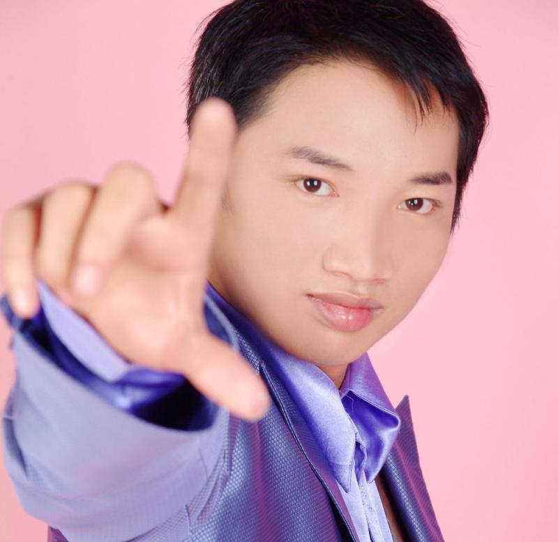 才乡痴情的第一张照片--丽水相亲服务中心