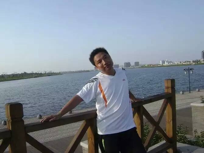 才乡痴情的第二张照片--丽水相亲服务中心