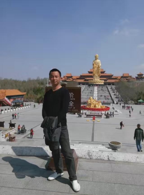 恺哥哥的第一张照片--丽水相亲服务中心