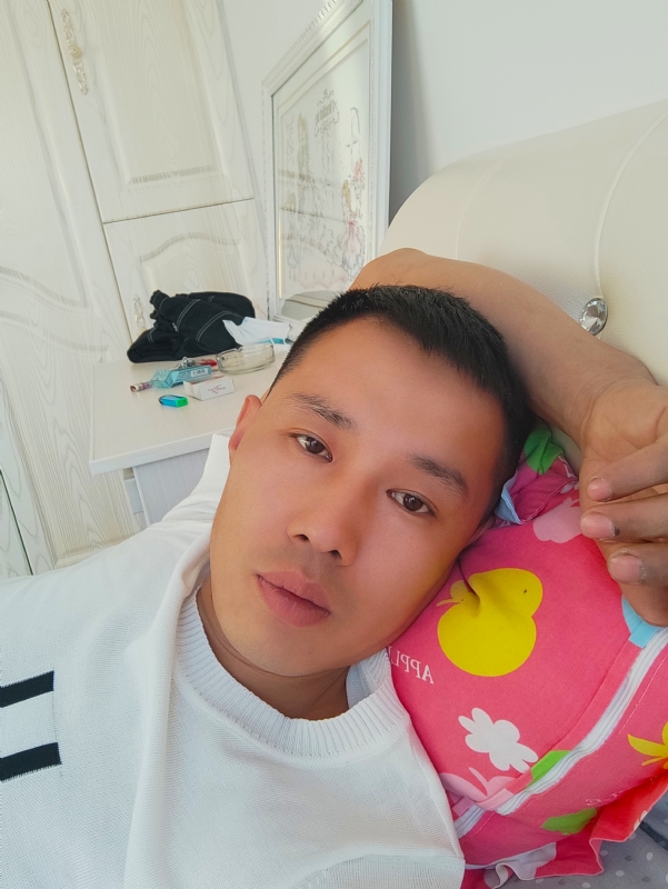 一个人的第一张照片--丽水相亲服务中心