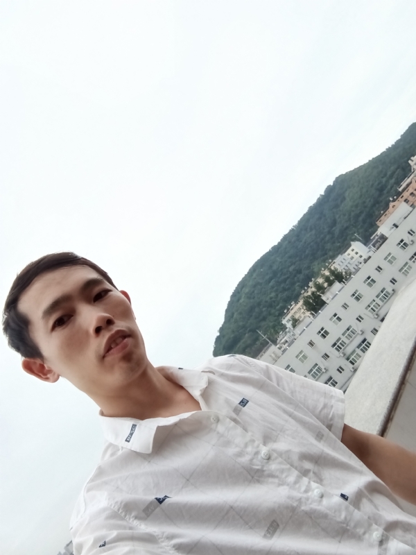 会飞的鱼的第一张照片--丽水相亲服务中心