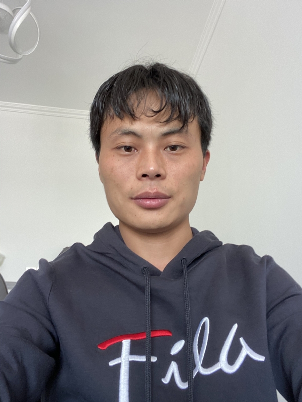 寒漠的第一张照片--丽水相亲服务中心