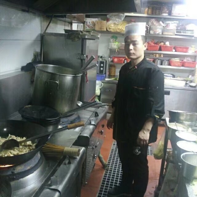 珍惜才配拥有的第一张照片--丽水相亲服务中心