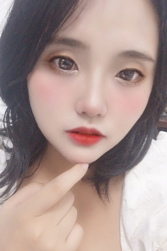 妮妮的第一张照片--丽水相亲服务中心