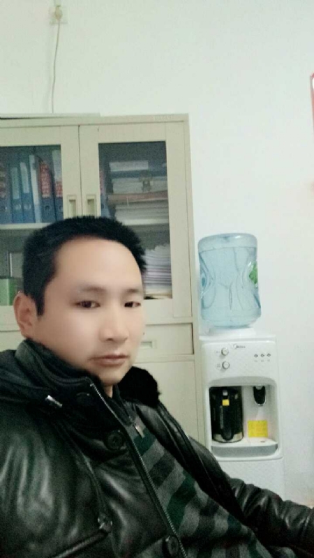 蓝色棒棒糖的第一张照片--丽水相亲服务中心