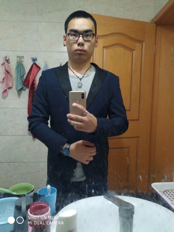 南华于的第一张照片--丽水相亲服务中心